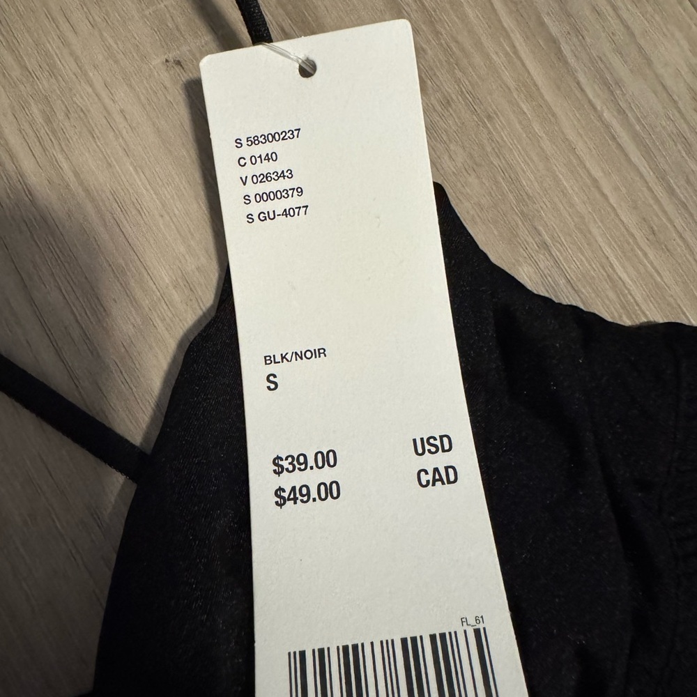 Urban Outfitters Noir Halter Crop Top - Picture 2 of 3